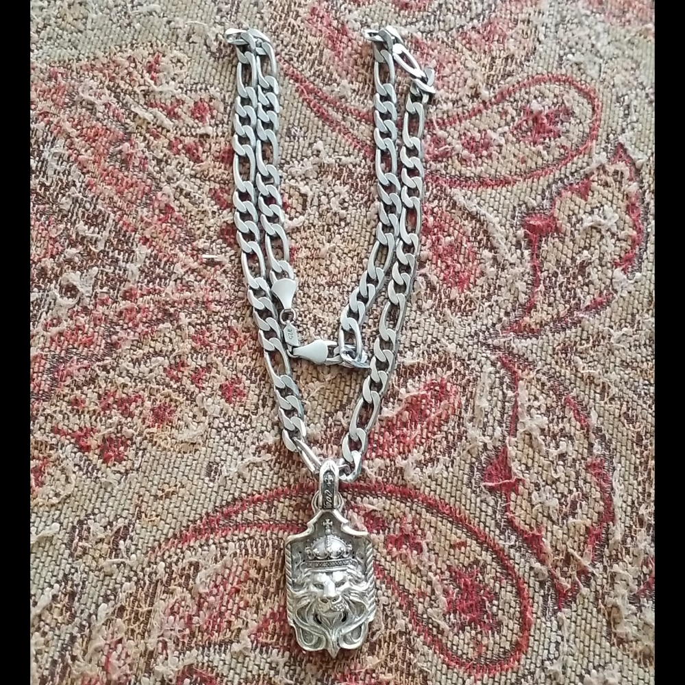 925 Royal Blood Lion Pendant And Necklace - Picture 5 of 16